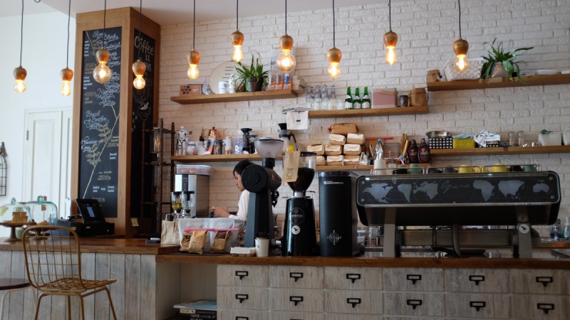 boutique-NICE-min_coffee_shop_light_cafe_coffee_shop-32620